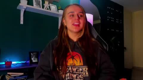Snapshot of evy_orange1 chatting on 8, 6, 2026 EVY online show from 8, 6, 2026