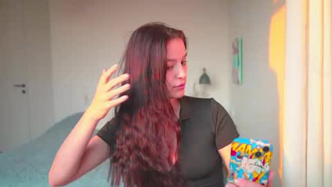 Snapshot of ewelynscott chatting on 7, 11, 2025 ewelynscott online show from 7, 11, 2025