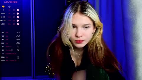 Snapshot of excited_kristi chatting on 6, 1, 2025 excited kristi online show from 6, 1, 2025