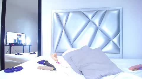 exotic_karmella online show from 18, 1, 2025