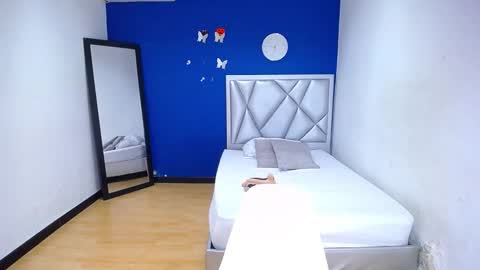 exotic_karmella online show from 23, 1, 2025