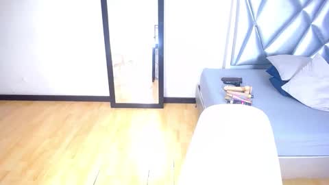 exotic_karmella online show from 4, 12, 2025