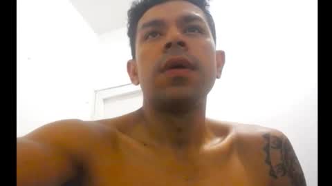 Snapshot of exoticboybigdick chatting on 21, 12, 2025 exoticboybigdick online show from 21, 12, 2025