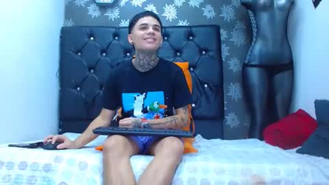 exotichot_couple online show from 3, 1, 2025