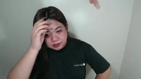 Snapshot of exoticpinayx chatting on 5, 3, 2025 SHANTAL MARIE online show from 5, 3, 2025