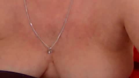 Snapshot of experiencedalana chatting on 5, 1, 2025 Alana online show from 5, 1, 2025