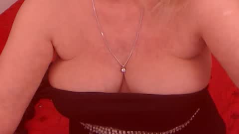 Snapshot of experiencedalana chatting on 10, 1, 2025 Alana online show from 10, 1, 2025