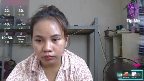 Snapshot of expnsivelj chatting on 5, 4, 2026 expnsivelj online show from 5, 4, 2026