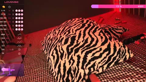 Snapshot of extra_topping chatting on 1, 2, 2025 extra_topping online show from 1, 2, 2025