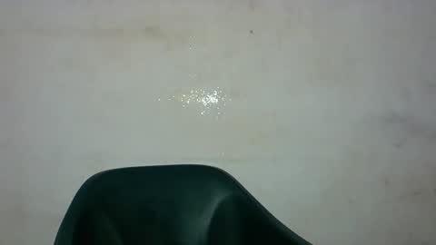 extremelywetgirl_ online show from 23, 4, 2026