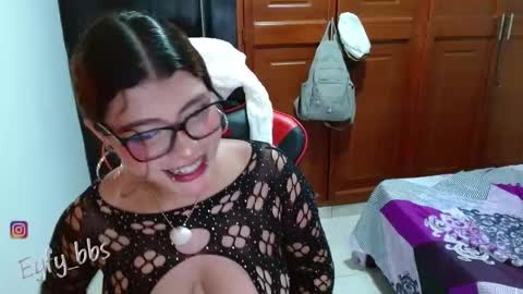 Nadia online show from 7, 2, 2026