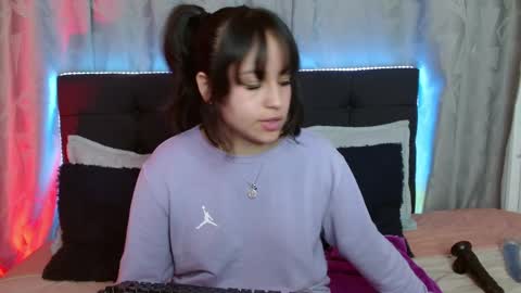 Snapshot of eymmy_24 chatting on 26, 10, 2025 eymmy_24 online show from 26, 10, 2025