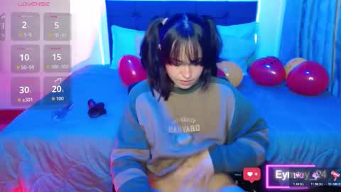 Snapshot of eymmy_24 chatting on 4, 11, 2025 eymmy_24 online show from 4, 11, 2025