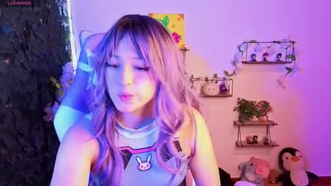 eymmy_24 online show from 7, 3, 2026