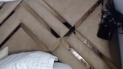 eyshaexotii online show from 22, 9, 2025