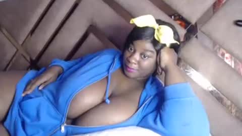 eyshaexotii online show from 30, 9, 2025