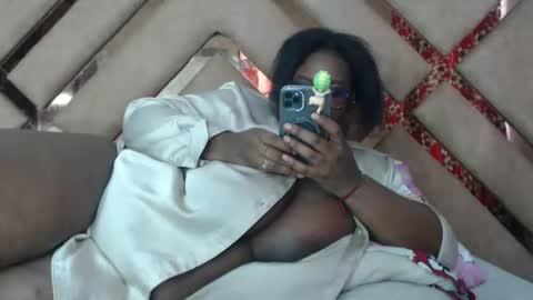 eyshaexotii online show from 5, 3, 2026