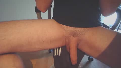 Snapshot of ezcoda chatting on 25, 11, 2025 EZCODA online show from 25, 11, 2025