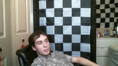 Ezra Naamah online show from 12, 2, 2025