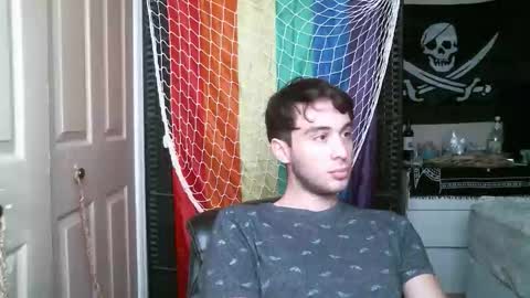 Ezra Naamah online show from 14, 11, 2025