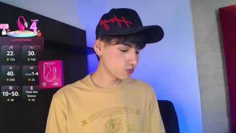 Snapshot of ezra_storm chatting on 14, 9, 2025 Juan online show from 14, 9, 2025