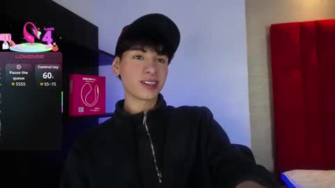 Snapshot of ezra_storm chatting on 19, 9, 2025 Juan online show from 19, 9, 2025