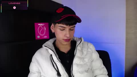 Snapshot of ezra_storm chatting on 15, 10, 2025 Juan online show from 15, 10, 2025