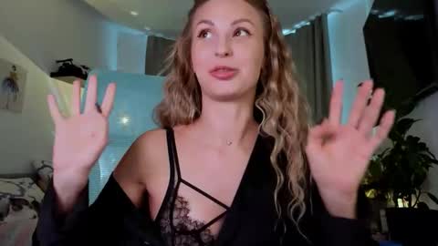  if you dont have fansly account yet use this link to registration    online show from 16, 11, 2025