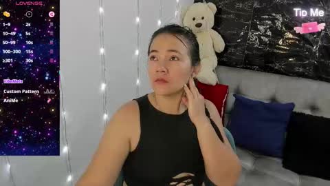 Snapshot of faberdubois1 chatting on 23, 11, 2025 camila online show from 23, 11, 2025