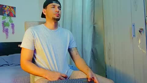 Snapshot of fabi_calde chatting on 20, 10, 2025 fabi online show from 20, 10, 2025