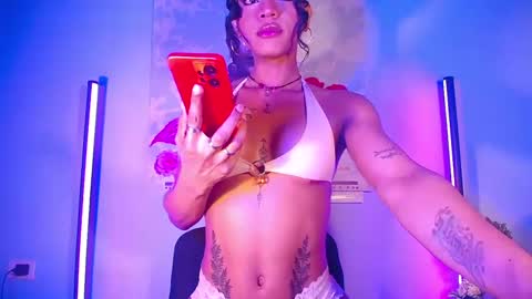 Snapshot of fabian_sexylatinox chatting on 4, 1, 2025 o online show from 4, 1, 2025