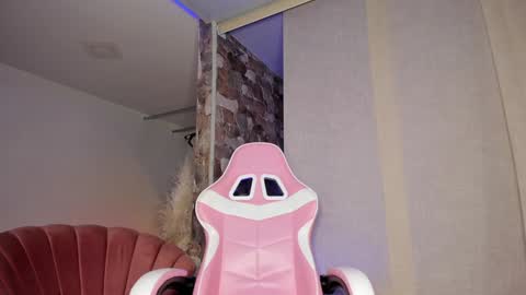 Snapshot of fabianna_laraa chatting on 19, 12, 2024 Thianna online show from 19, 12, 2024