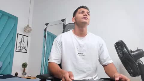 Snapshot of fabiorissi chatting on 17, 9, 2025 FABIO online show from 17, 9, 2025