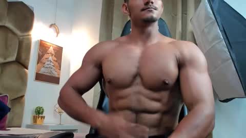 Snapshot of fabiorissi chatting on 19, 11, 2025 FABIO online show from 19, 11, 2025