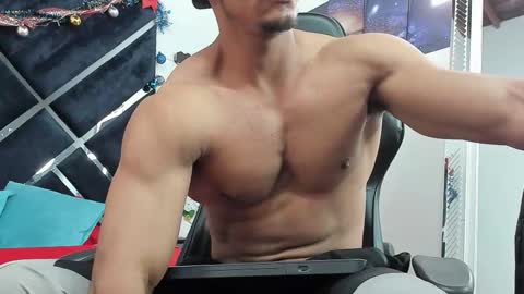 Snapshot of fabiorissi chatting on 14, 12, 2025 FABIO online show from 14, 12, 2025