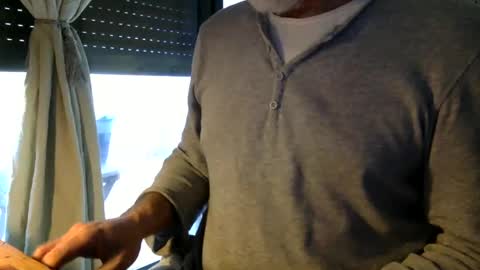 Snapshot of fabro45 chatting on 4, 2, 2025 Fabro online show from 4, 2, 2025