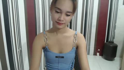 Snapshot of fabulous_cristy24 chatting on 12, 3, 2025 fabulous_cristy24 online show from 12, 3, 2025