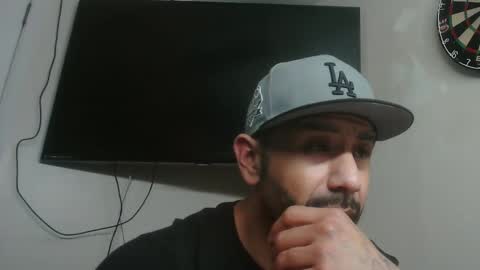 Mark online show from 3, 1, 2025