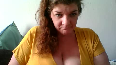 Snapshot of faidramae chatting on 3, 1, 2025 faidra mae online show from 3, 1, 2025