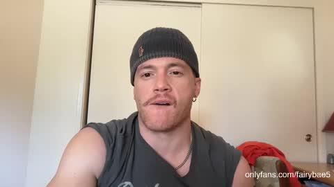 Snapshot of fairybae5 chatting on 31, 10, 2025 Travis online show from 31, 10, 2025