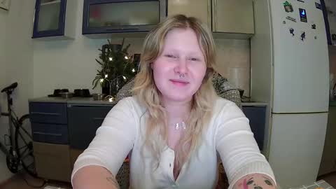 Snapshot of fairydreams_ chatting on 24, 12, 2024 Arisha online show from 24, 12, 2024