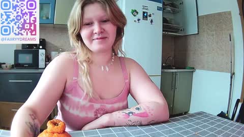 Snapshot of fairydreams_ chatting on 2, 2, 2025 Arisha online show from 2, 2, 2025