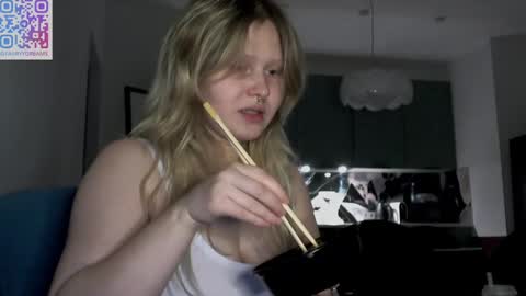 Snapshot of fairydreams_ chatting on 12, 2, 2025 Arisha online show from 12, 2, 2025