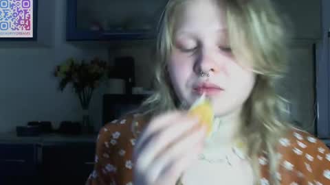 Snapshot of fairydreams_ chatting on 9, 3, 2025 Arisha online show from 9, 3, 2025