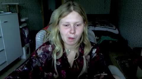 Snapshot of fairydreams_ chatting on 15, 9, 2025 Arisha online show from 15, 9, 2025