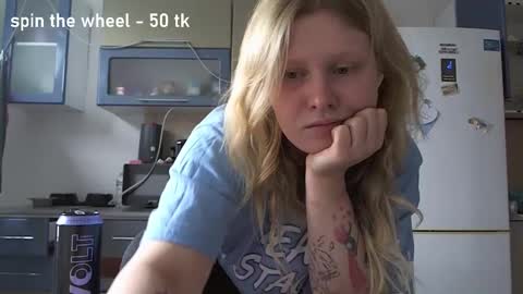 Snapshot of fairydreams_ chatting on 2, 10, 2025 Arisha online show from 2, 10, 2025