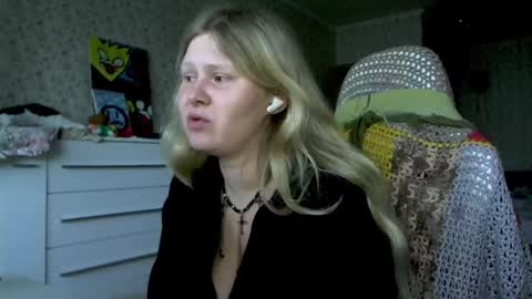 Snapshot of fairydreams_ chatting on 10, 10, 2025 Arisha online show from 10, 10, 2025