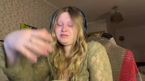 Snapshot of fairydreams_ chatting on 4, 2, 2026 Arisha online show from 4, 2, 2026