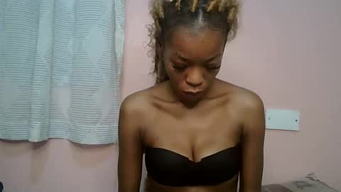 faizah_ online show from 17, 5, 2026