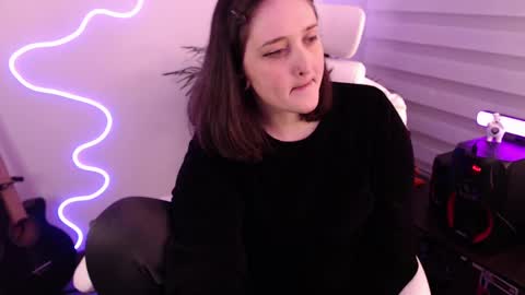 Snapshot of fallenag__ chatting on 4, 10, 2025 OF fallenag 1 online show from 4, 10, 2025